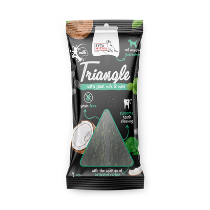 Dental triangle with lamb, goat's milk and mint for dogs, 2 pieces